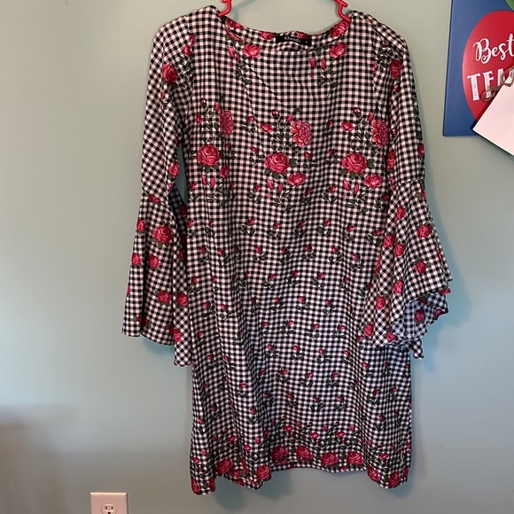 Kurti- KHAADI - Picture 5 of 5